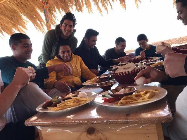 Falak بيت خشبي طابا